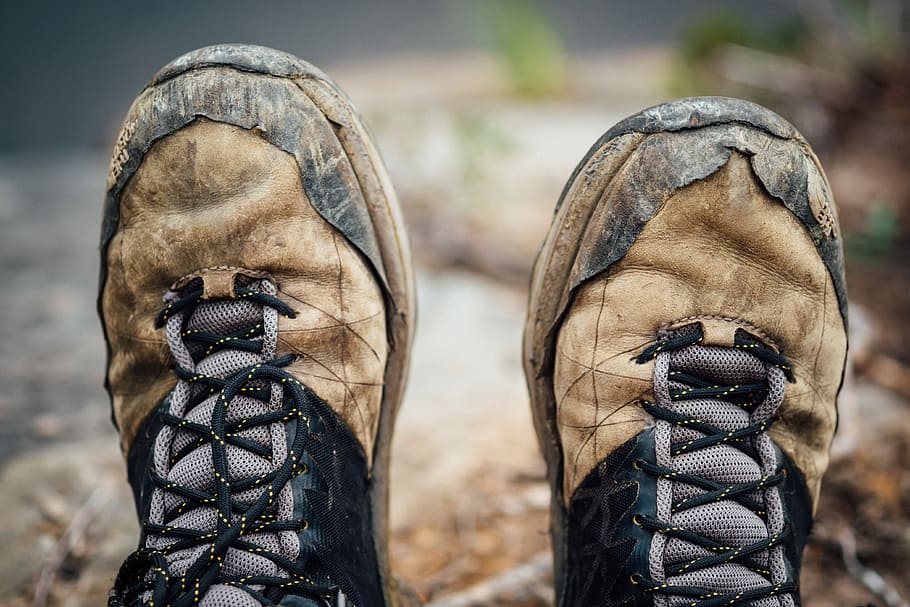 brown-and-black leather hiking shoes, brown hiking shoes, feet, HD wallpaper