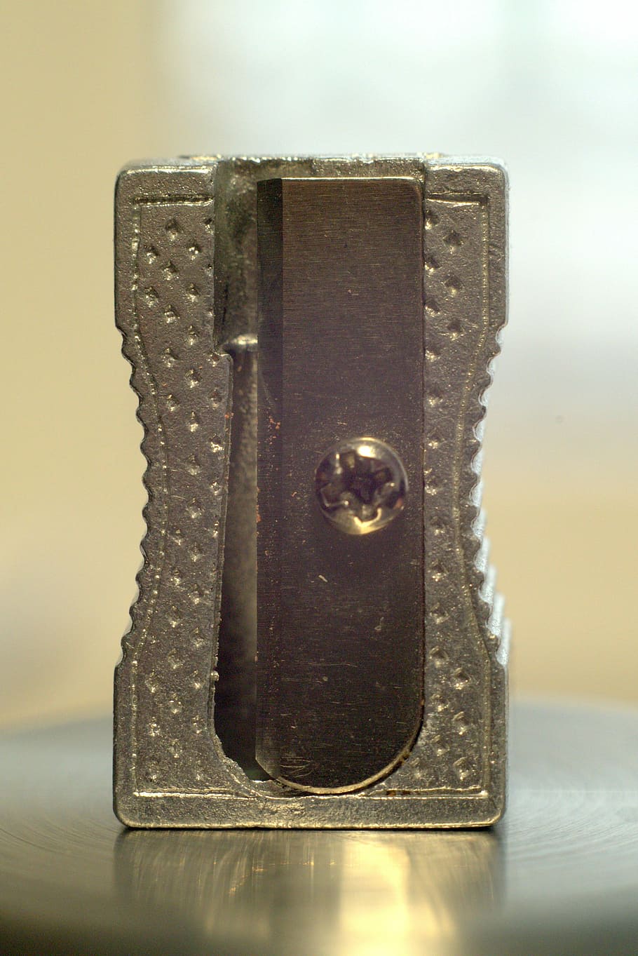 Pencil Sharpener, Sharpening, Metal, silver, chrome, iron, glossy HD wallpaper