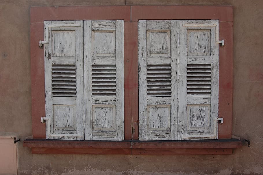 window, double glazed windows, facade, home, old, lapsed, run down HD wallpaper