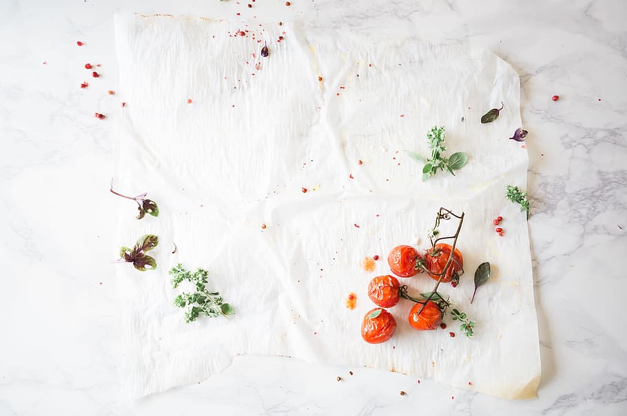 top view of berries on white tissue, table, cloth, green, plant HD wallpaper