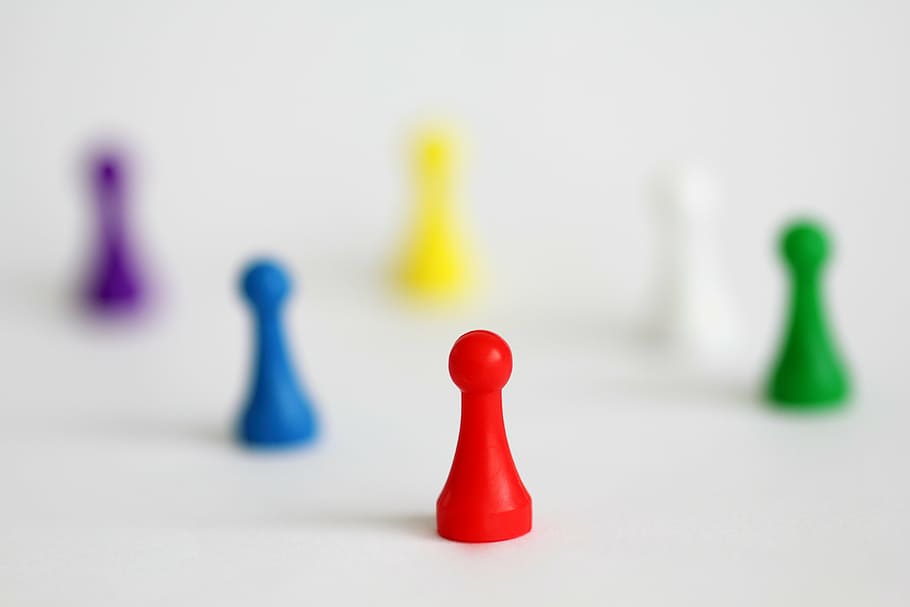 selective focus photography of red chess piece, figures, games HD wallpaper
