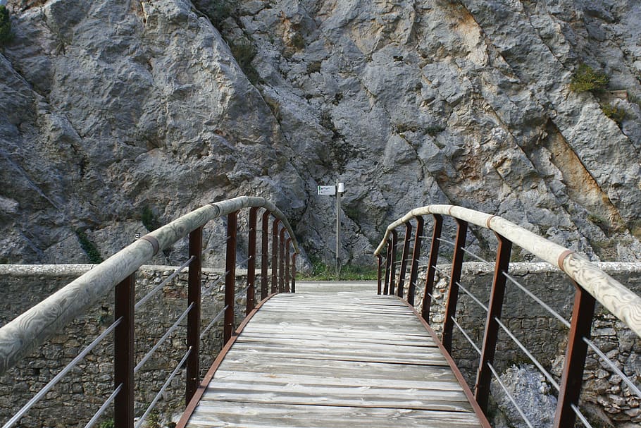 bridge, gateway, old, path, wood, iron, direction, the way forward HD wallpaper