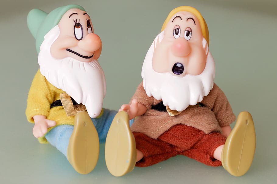 Dwarfs, Face, Eyes, Bart, Shoes, Dresses, toy, figurine, doll HD wallpaper