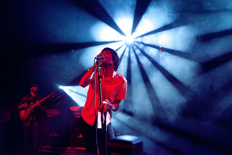 man using microphone, wearing, red, dress, shirt, singing, spotlight HD wallpaper