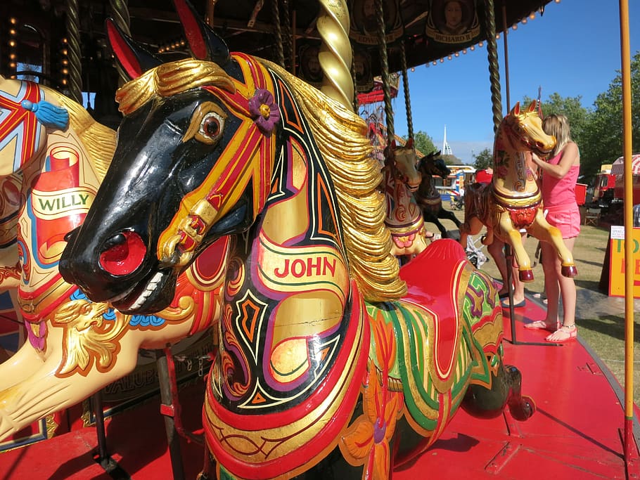 Carnival ride. Аттракцион карнавал. Ярмарка аттракционов. Карусель карнавал аттракцион. Ярмарочные аттракционы.