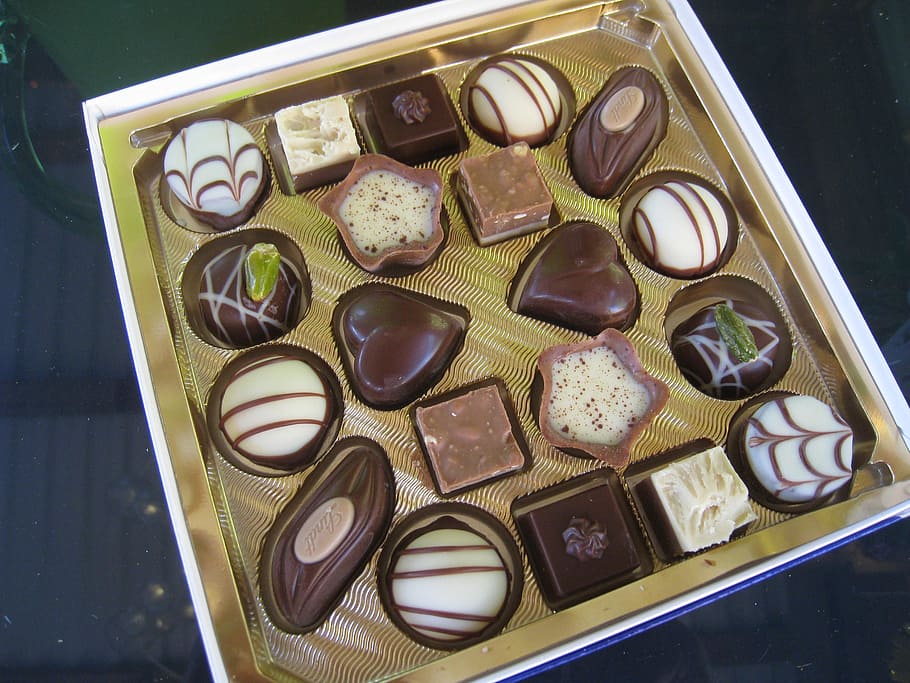 mini-chocolates, ash, colors, candy, gift, dessert, food, sweet Food HD wallpaper