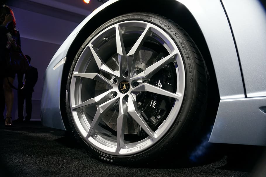 close-up photo of vehicle wheel with tire, car, wheels, lamborghini HD wallpaper