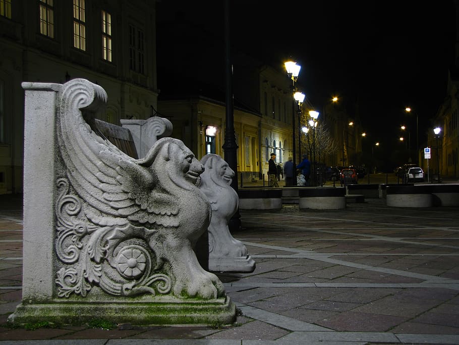 in the evening, pad, square, lighting, city, nice, architecture HD wallpaper