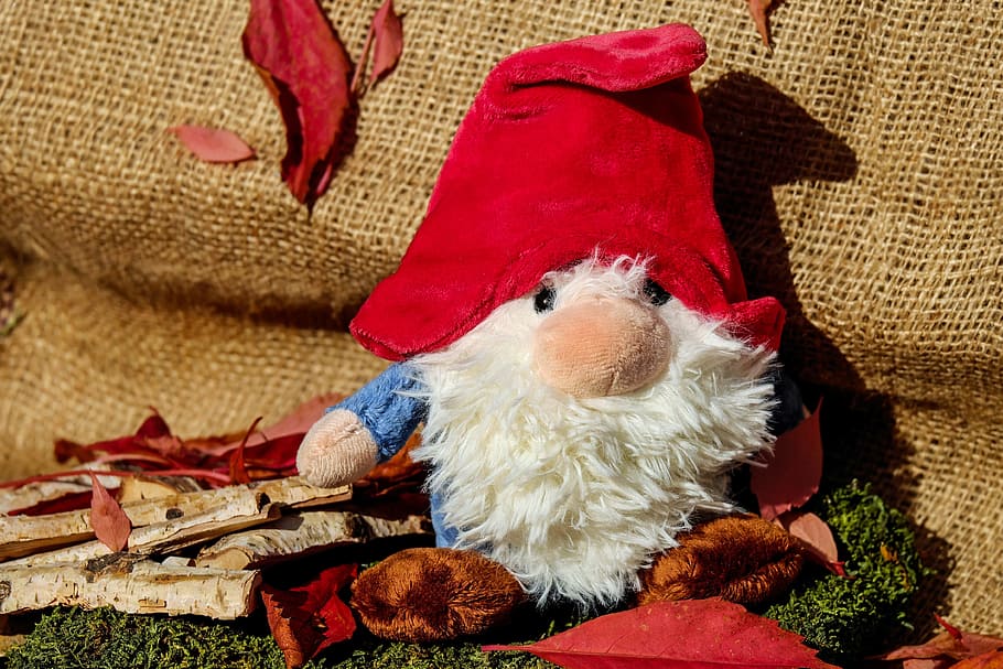 red hat dward plush toy, imp, funny, cute, are, figure, males HD wallpaper
