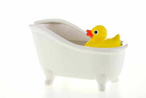 rubber ducky white bathtub on bathtub, water, floats, toy, yellow HD wallpaper