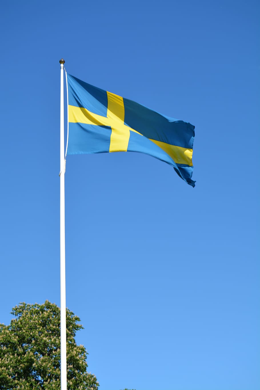 sweden, flag, swedish, scandinavia, patriotism, yellow, blue
