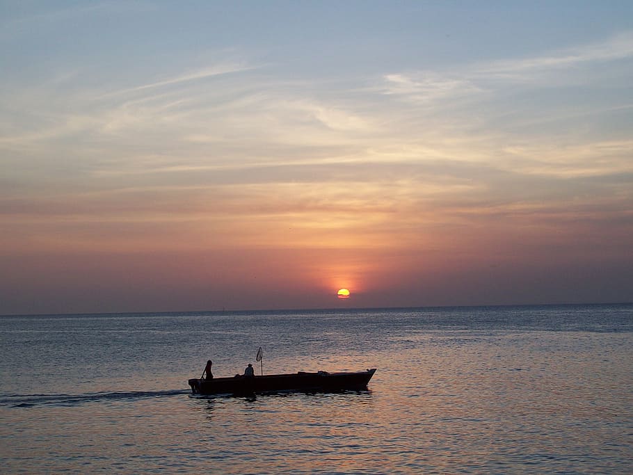 sun, sunset, boat, twilight, ocean, nature sunset, sea, sky HD wallpaper