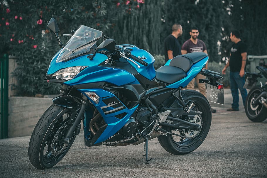 road, people, street, bikes, bikers, driver, machine, motorcycles HD wallpaper