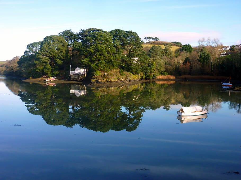 lake, mirroring, water, boot, cornwall, st just in roseland HD wallpaper