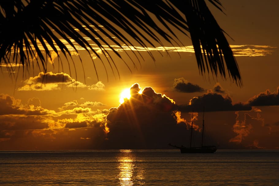 Ocean, Sea, Sailing Boat, Sunset, Rays, sunlight, beautiful HD wallpaper