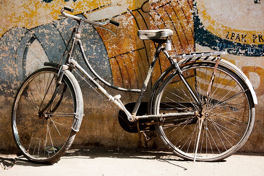 gray city bike, bicycle, white, transportation, ride, road HD wallpaper
