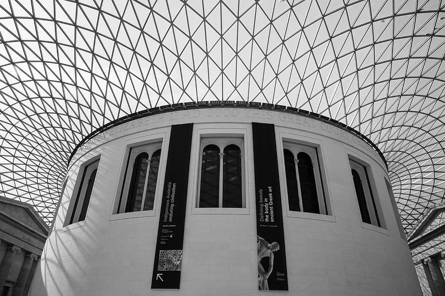 This image was taken inside the Great Court at the British Museum in London. Image captured with a Canon 6D DSLR HD wallpaper