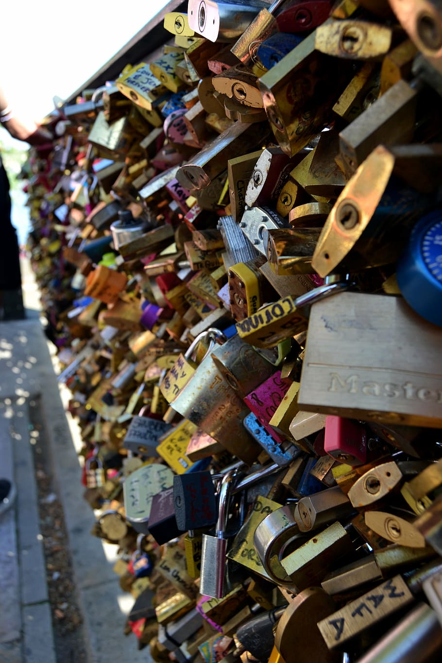 locks, bridge, paris, love, france, castle, padlock, love lock, HD wallpaper