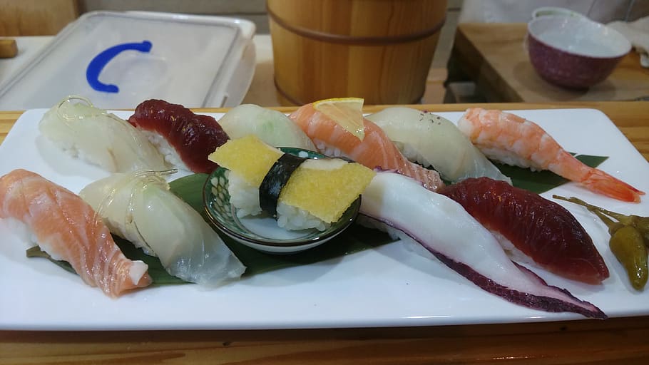 japanese, sushi, food and drink, freshness, ready-to-eat, healthy eating HD wallpaper
