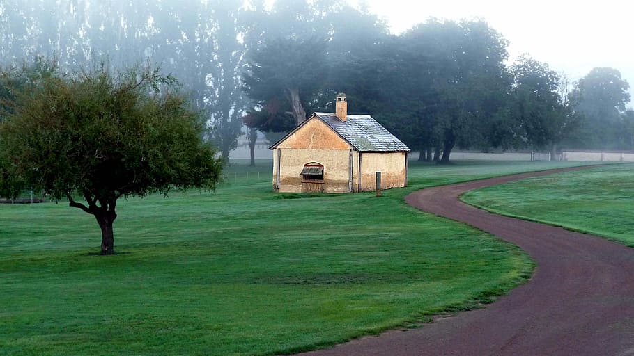 House in the distance in Tasmania, Australia, cabin, fog, photo