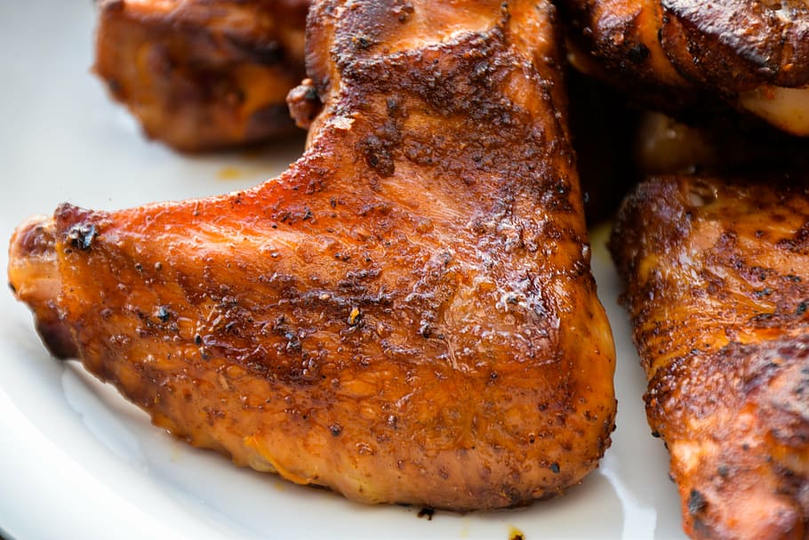 grilled meat on white plate, chicken, wing, bbq, baking, food HD wallpaper