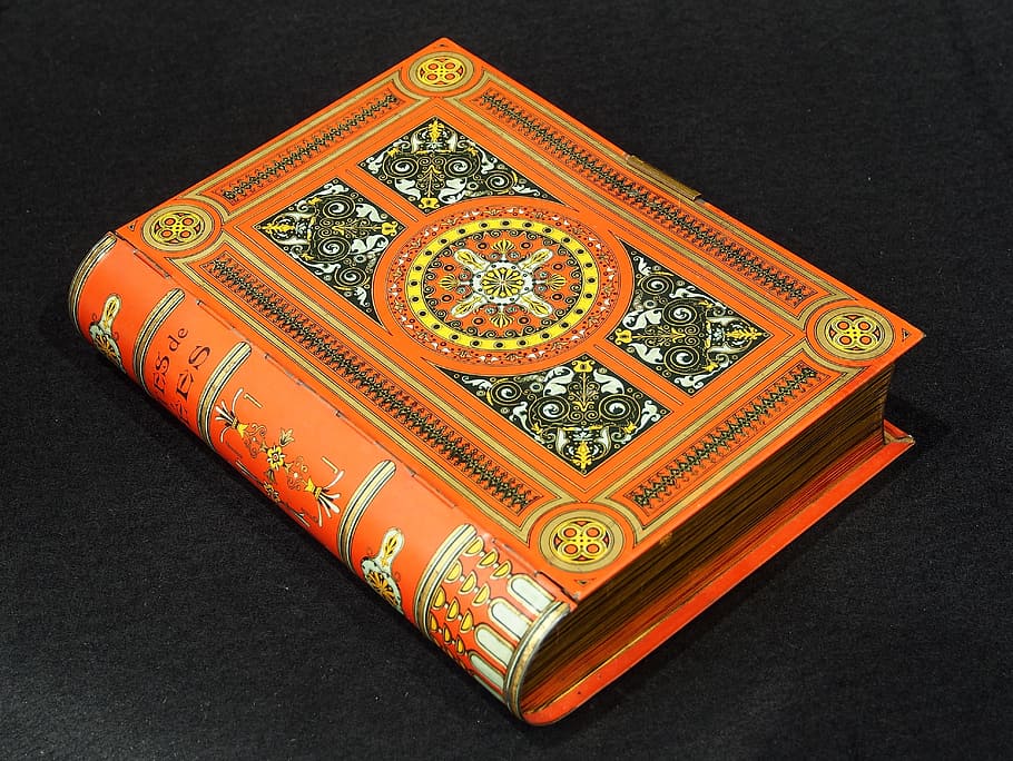 biscuit, book shaped, box, tin, package, old, retro, historic HD wallpaper