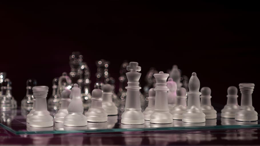 chess, chess game, glass, chess pieces, strategy, play, think, HD wallpaper