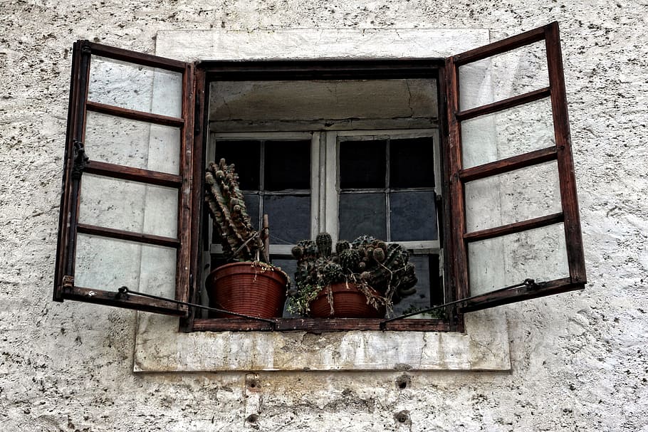 window, old, old window, facade, historically, atmosphere, rustic HD wallpaper