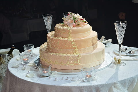 4-tier cake on table, wedding cake, ceremony, reception, cater HD wallpaper