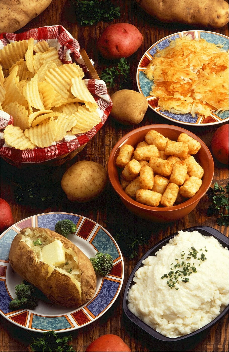 cooked potato foods, Potatoes, Dishes, Baked, Mashed, Chips, tater tots