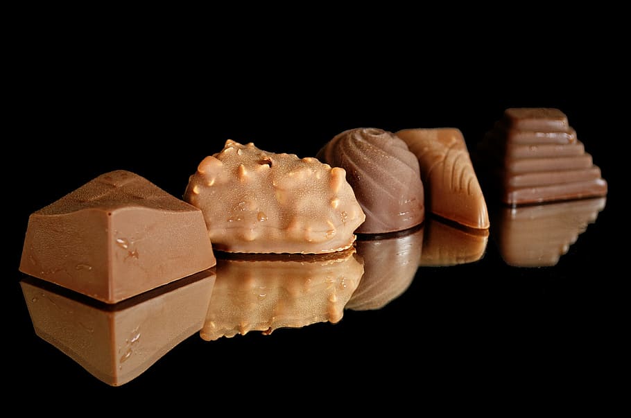 photo of five brown chocolates, sweets, confectionery, dessert, HD wallpaper