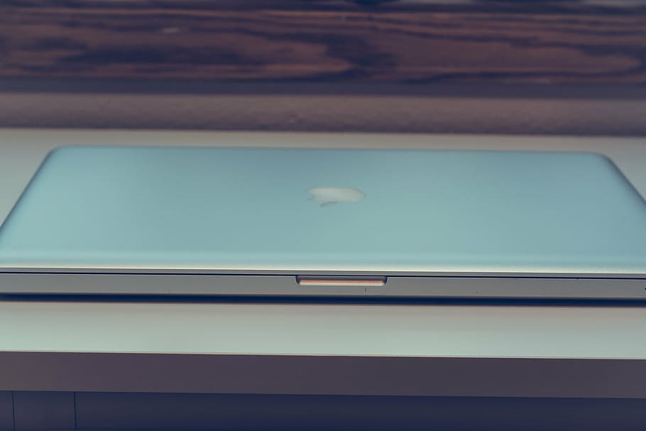 apple, computer, laptop, macbook, table, no people, indoors HD wallpaper