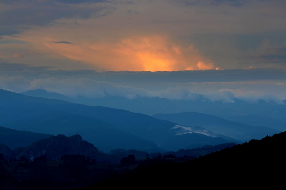 silhouette of mountain under cloudy sky at sunset, top, nature HD wallpaper