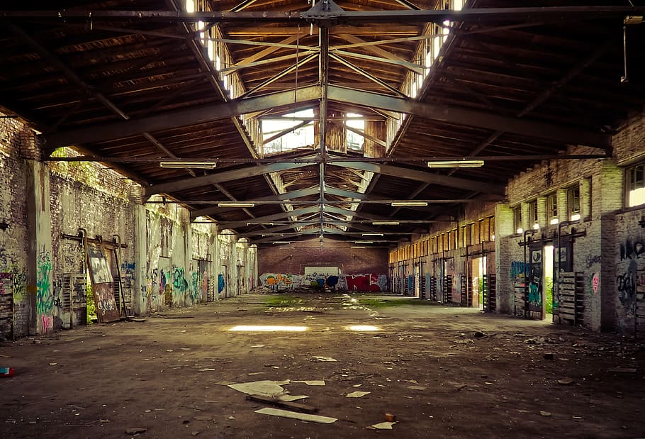 building interior with graffiti on walls, lost places, old, decay, HD wallpaper