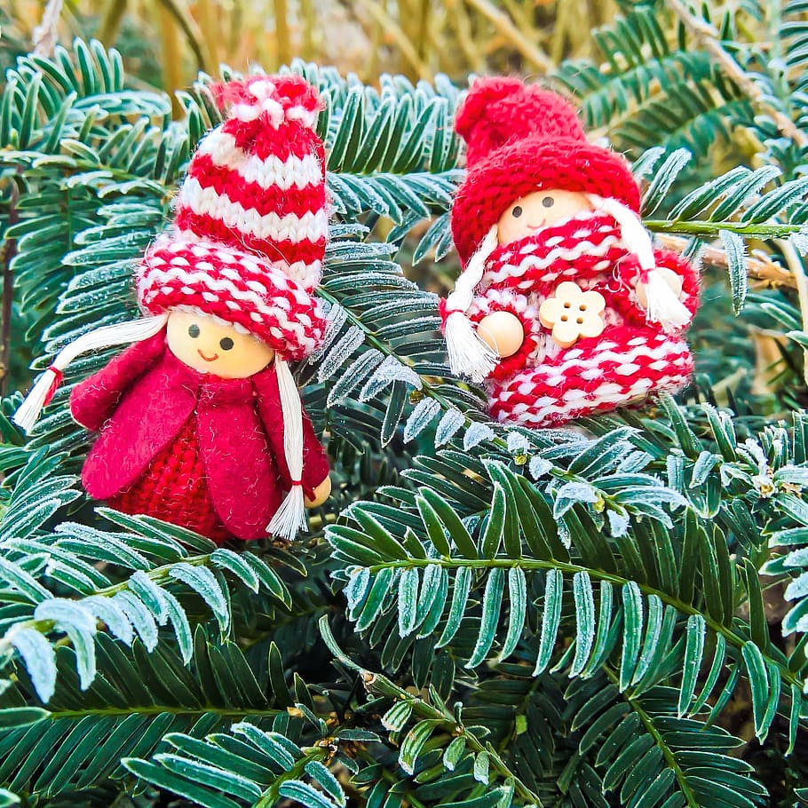 two knit dolls, winter, frost, hoarfrost, imp, warm packed, christmas, HD wallpaper