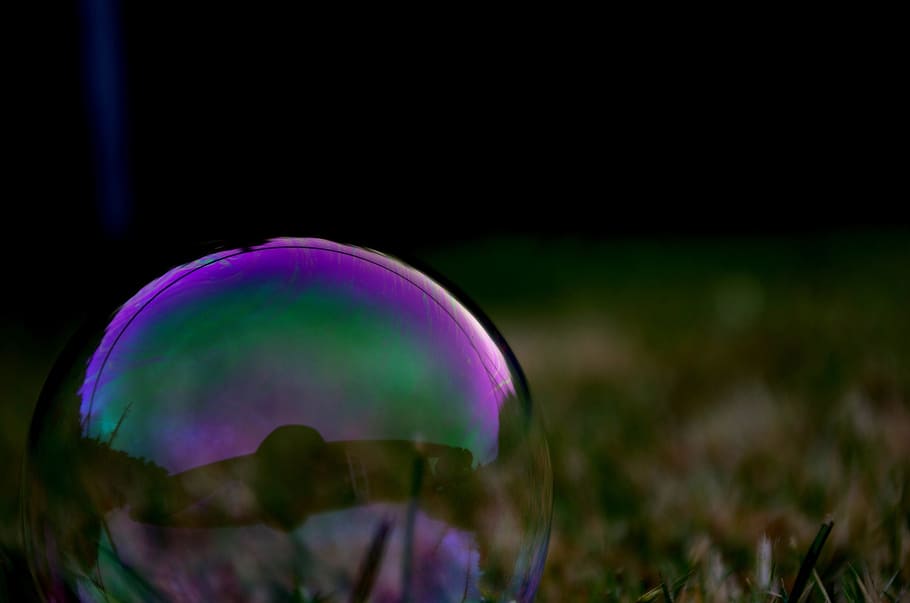 macro-lens photography of bubble on grass, purple, round, shape HD wallpaper