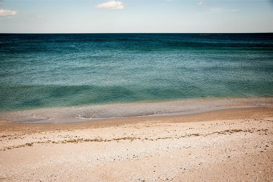 seashore during daytime, close, photo, ocean, beach, sand, water HD wallpaper