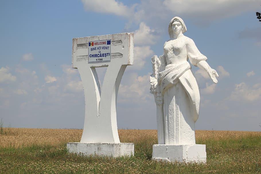 moldova, roadside, statue, religious, welcome, sign, sky, cloud - sky HD wallpaper