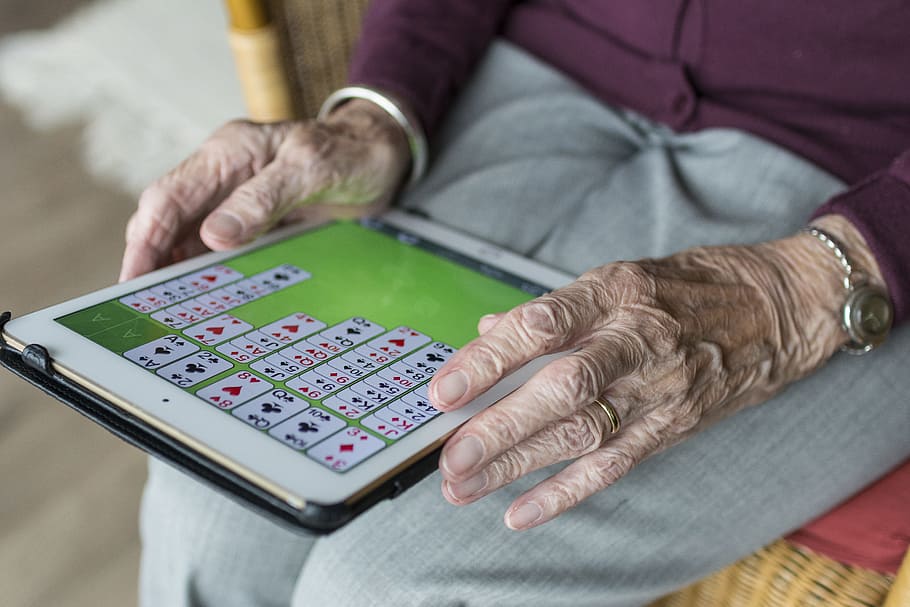 hand, hands, old, old age, ipad, elderly, loneliness, vulnerable