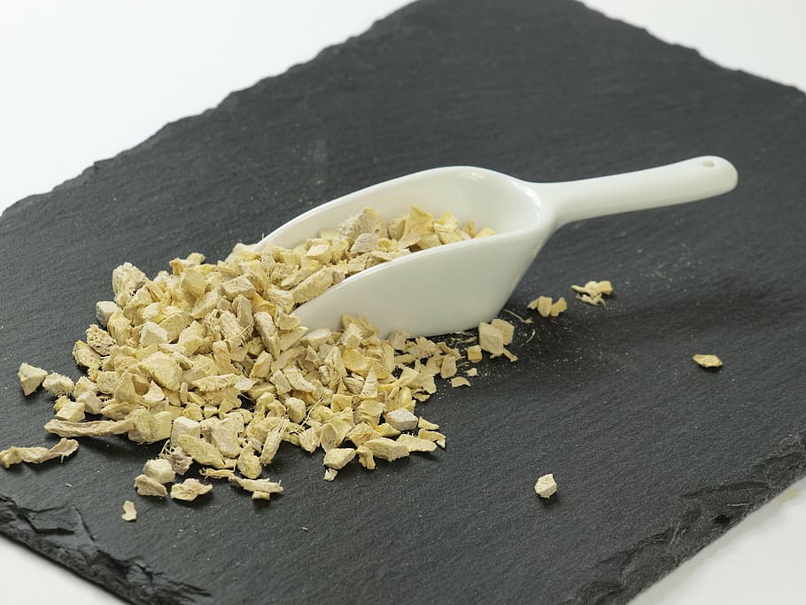 ginger, dried, black, slate, food photography, tasty, healthy HD wallpaper