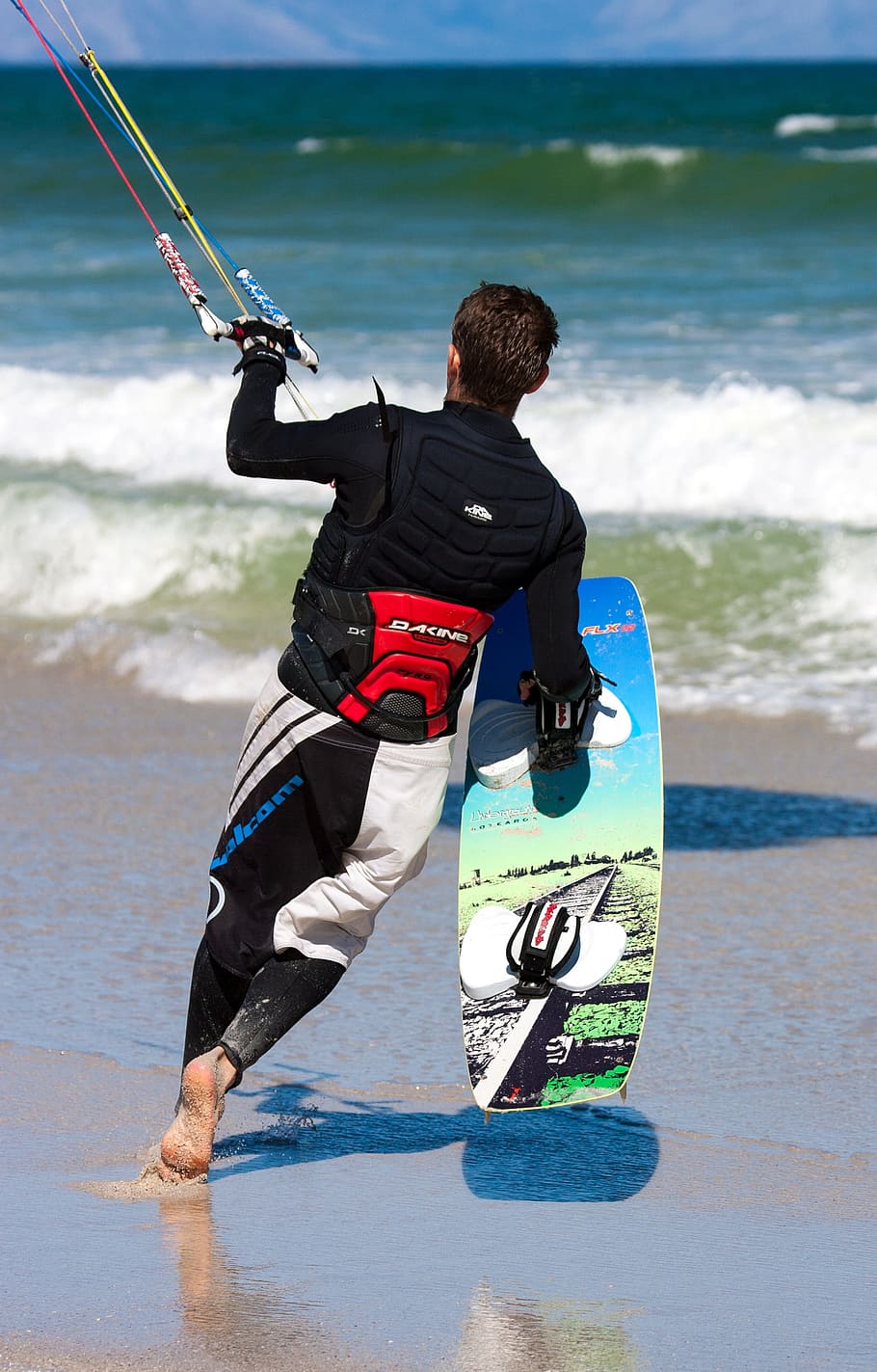 kite boarder, kite boarding, kite surfing, kite-surfing, action