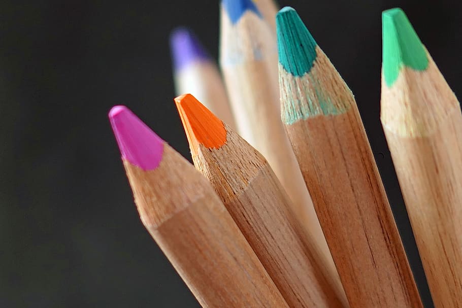 selective focus photography of assorted-color pencils, wood HD wallpaper