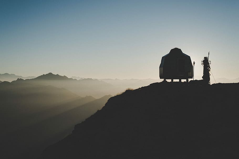 silhouette photography of tent, silhouette of building, mountain HD wallpaper