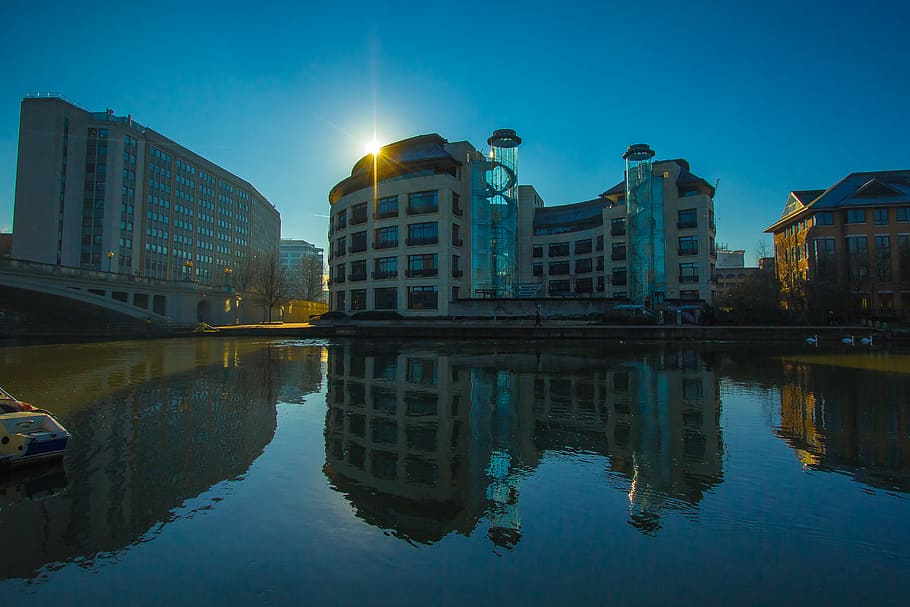 Building, Sunset, Reflexion, reflection in water, england, reading HD wallpaper