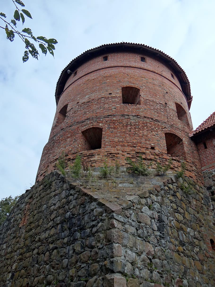 trakai, castle, brick, architecture, lake dusia, tower, monument HD wallpaper