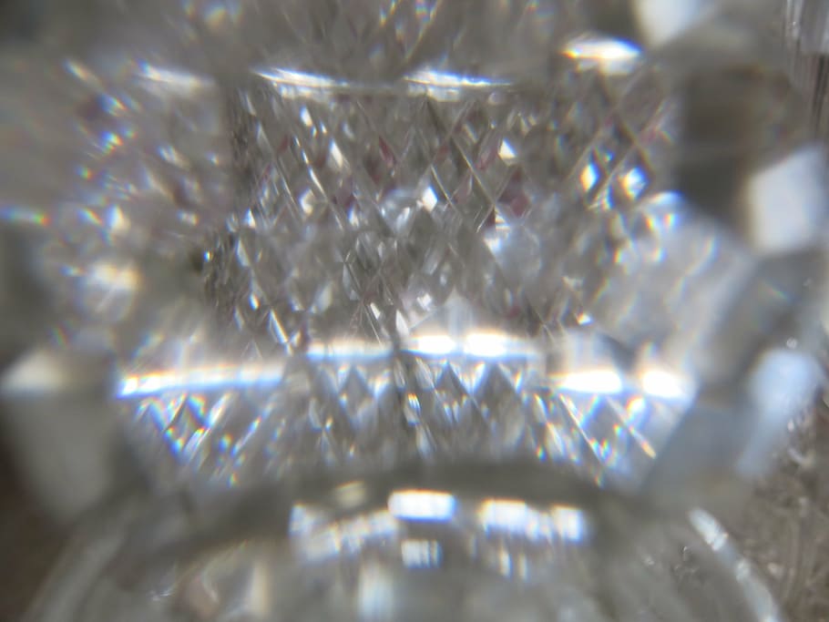 crystal, refraction, light, reflection, glass, diffuse, blurry HD wallpaper