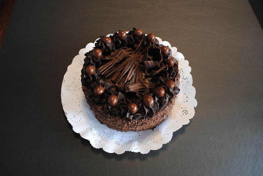 Cake, black, rico, dessert, food, sweet Food, chocolate, gourmet HD wallpaper