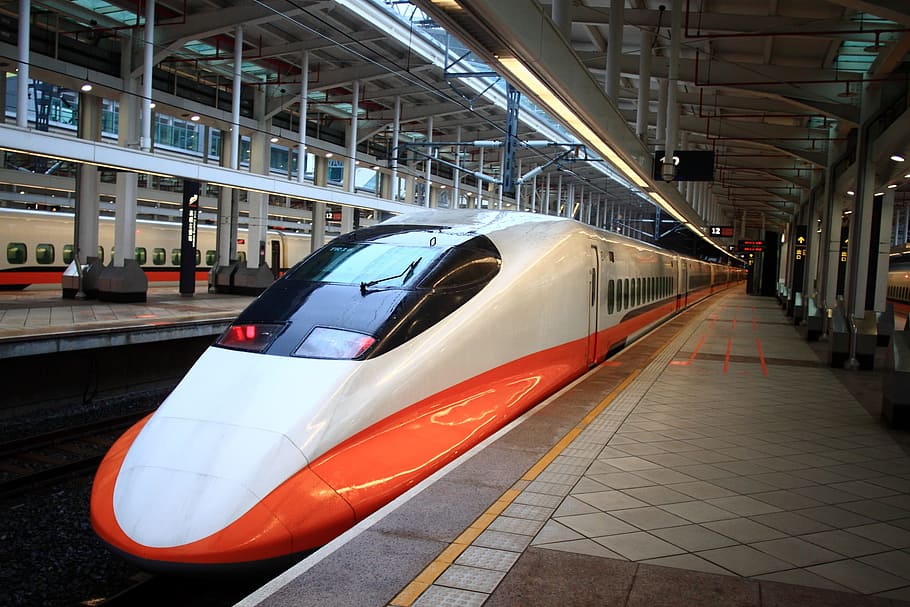 empty white and orange electric train, Taiwan, Kotetsu, Takao, HD wallpaper