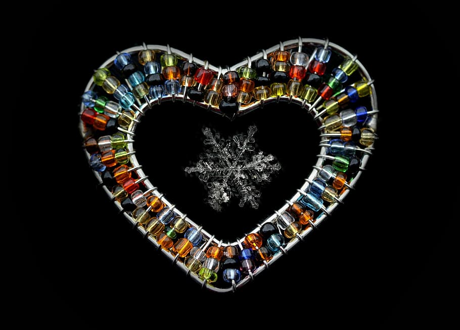 snowflake, macro, heart, gem, natural, studio shot, black background HD wallpaper