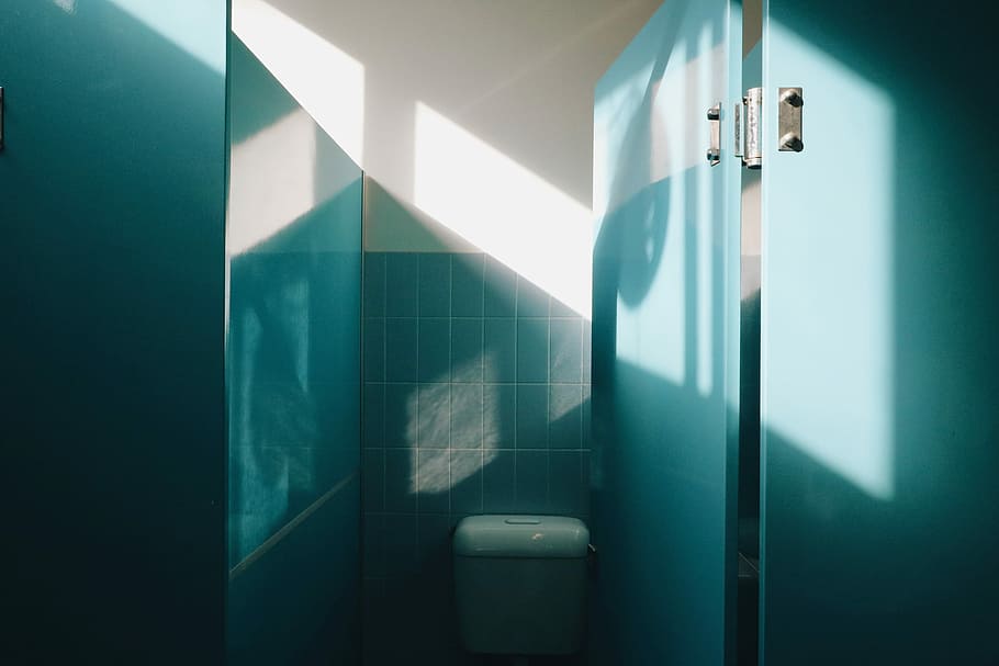 vacant white toilet sink, blue wooden door, bathroom, stall, sunlight HD wallpaper